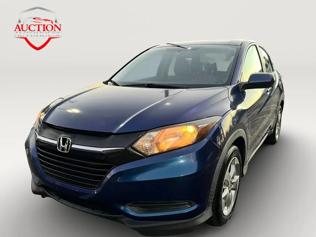 Used 2017 Honda HR-V LX image 1