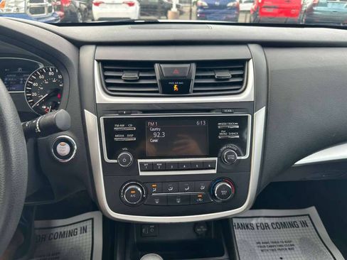 Used 2017 Nissan Altima 2.5 S w/ Power Driver Seat Package FWD image 14