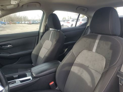 Used 2022 Nissan Sentra SV image 10