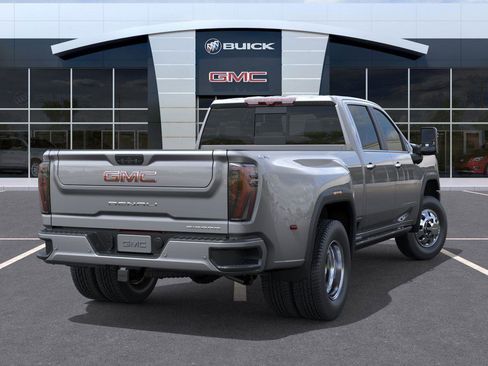 New 2026 GMC Sierra 3500 Denali Ultimate image 3