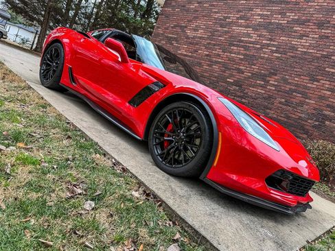Used 2019 Chevrolet Corvette Z06 image 40