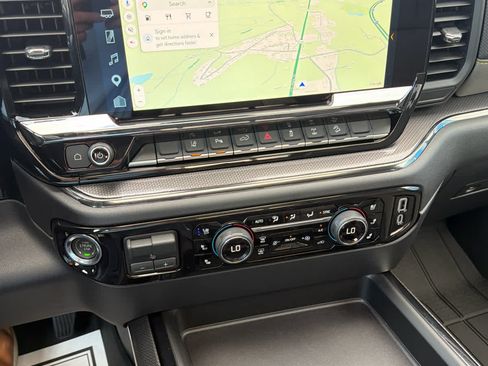 Used 2026 Chevrolet Silverado 2500 ZR2 w/ LPO, Dark Essentials Package AWD/4WD image 18
