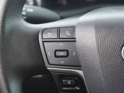 Certified 2025 Toyota Camry LE image 20