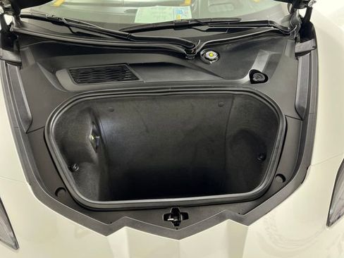 Used 2025 Chevrolet Corvette Stingray Premium Conv w/ Z51 Performance Package image 25