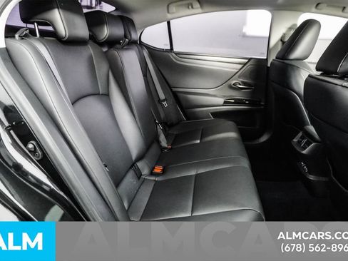 Used 2024 Lexus ES 300h w/ Premium Package image 21