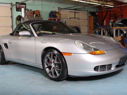 Used 2000 Porsche Boxster S RWD image 3