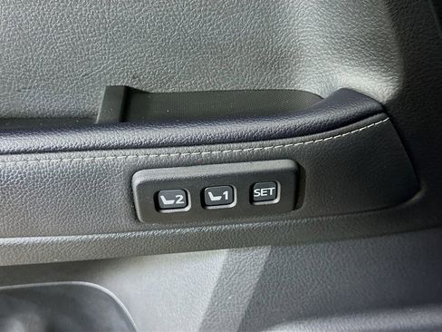 Used 2022 Toyota 4Runner Limited RWD image 21