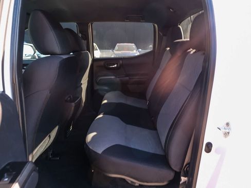Used 2023 Toyota Tacoma TRD Off-Road AWD/4WD image 18