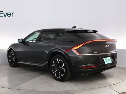 Used 2024 Kia EV6 Wind image 14