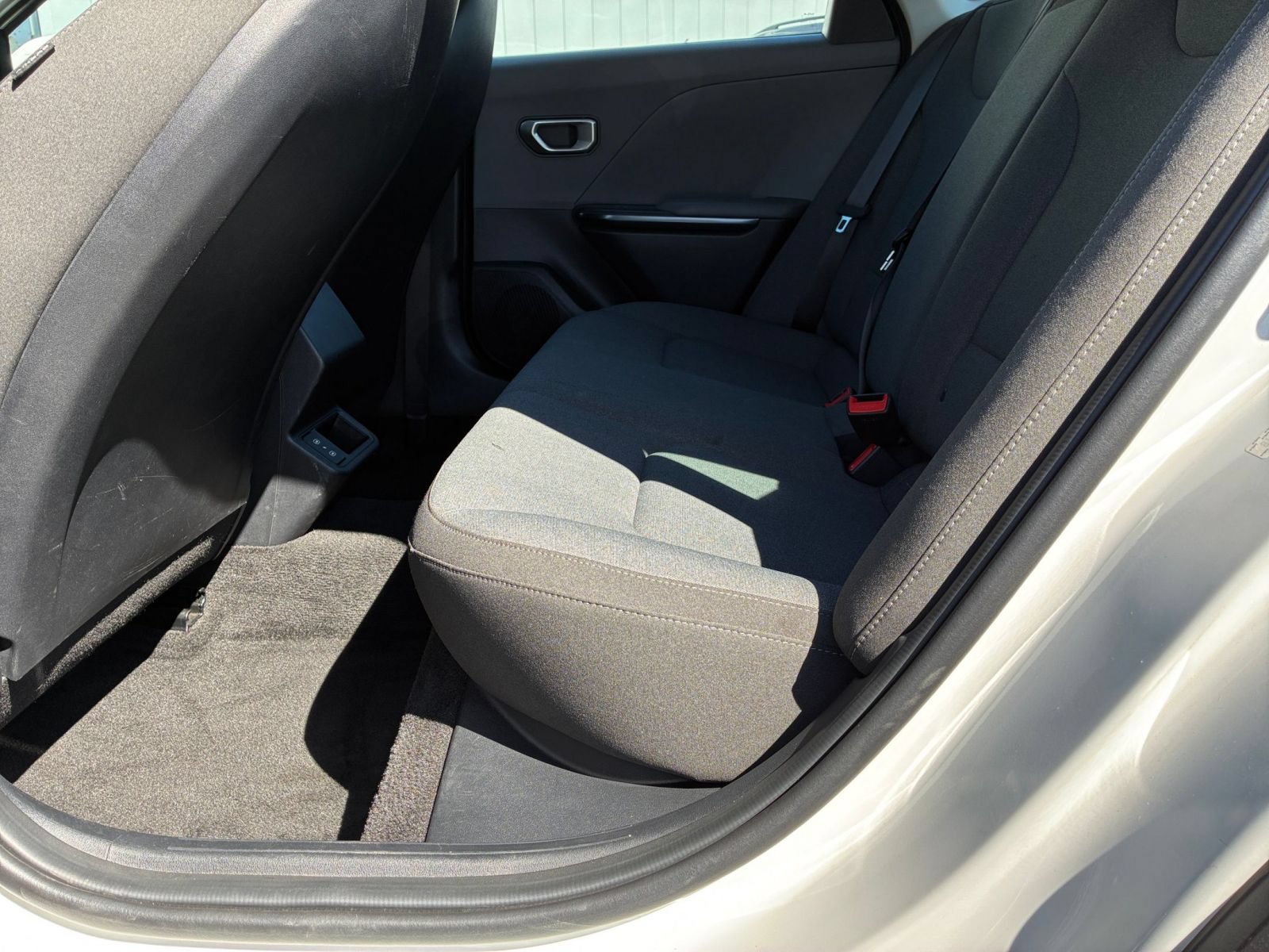 Used 2025 Kia K4 FWD image 21