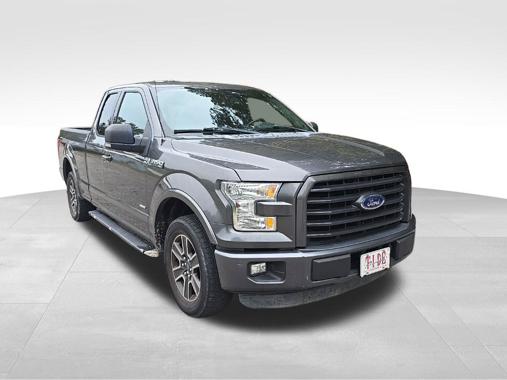 Used 2015 Ford F150 XLT w/ Equipment Group 301A Mid RWD image 8