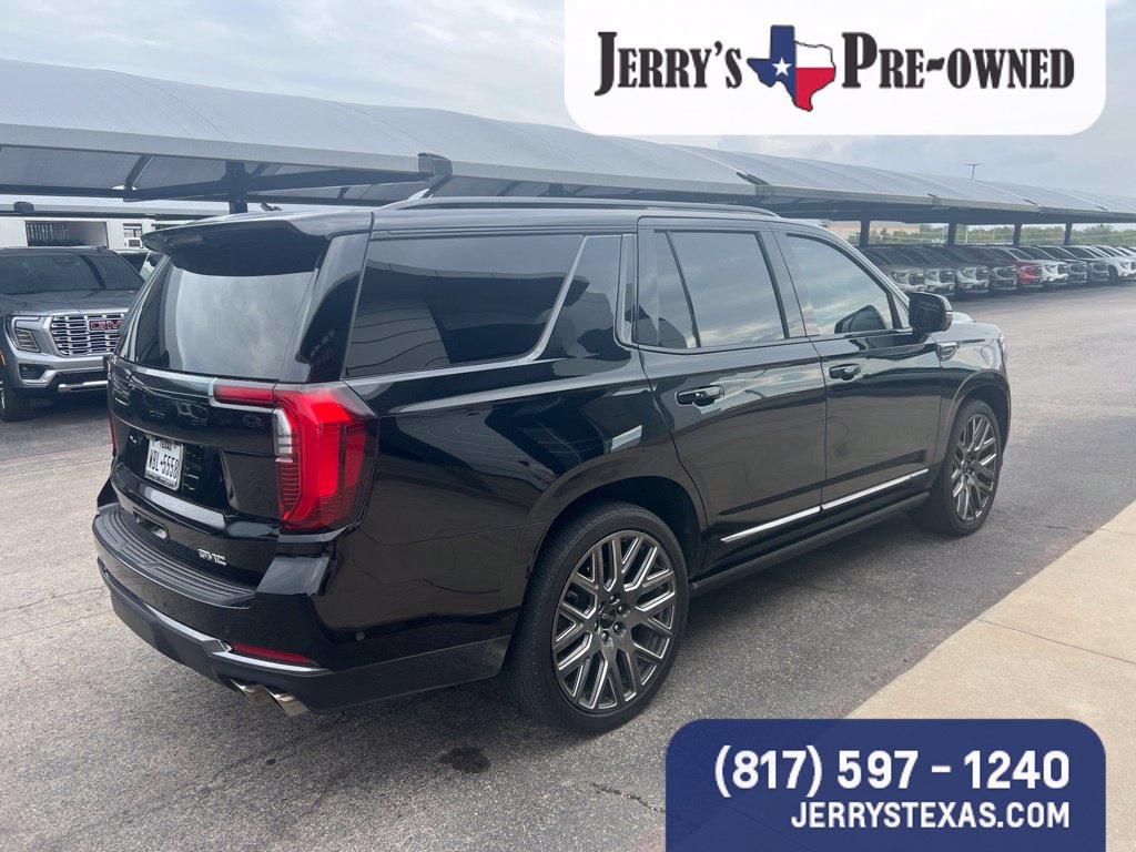 Used 2025 GMC Yukon Denali Ultimate AWD/4WD image 2