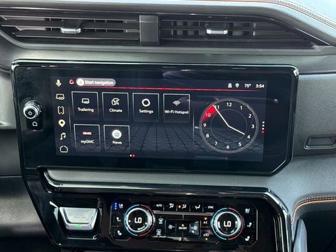 Used 2026 GMC Sierra 2500 AT4 w/ AT4 Premium Plus Package AWD/4WD image 12