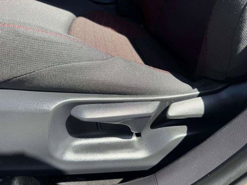 Used 2025 Toyota Corolla SE FWD image 23