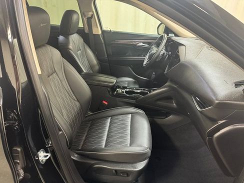 Used 2023 Buick Envision Avenir image 26