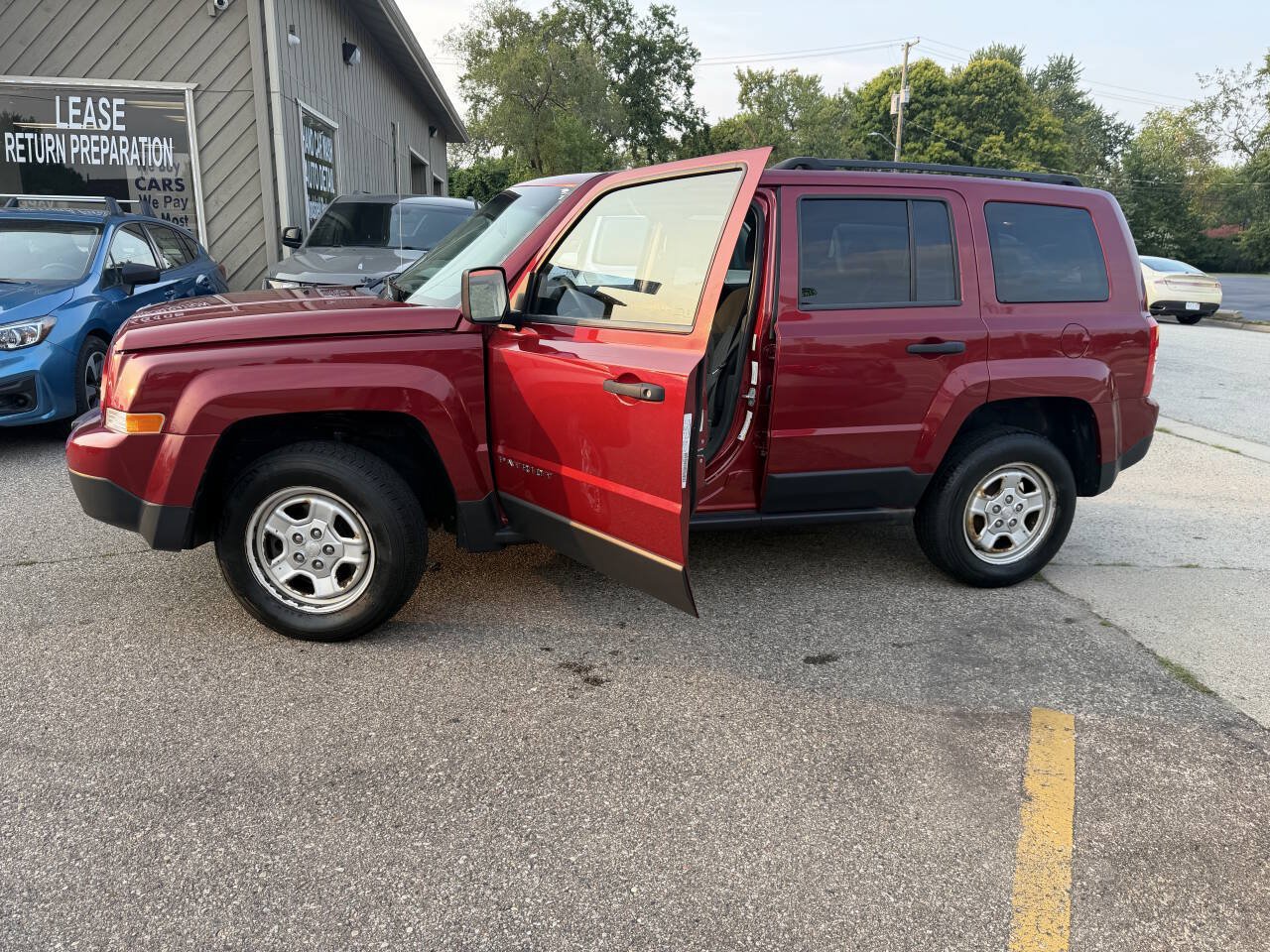 Used 2014 Jeep Patriot Sport FWD image 30