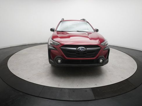 Used 2024 Subaru Outback Premium AWD/4WD image 11