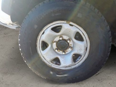 Used 2016 Toyota Tacoma TRD Off-Road image 14