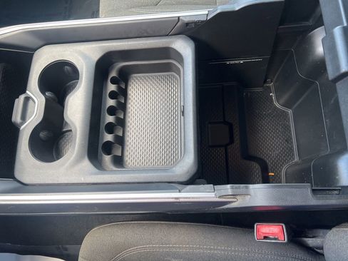 Used 2019 RAM 1500 Big Horn AWD/4WD image 31