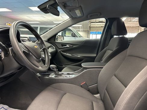 Certified 2025 Chevrolet Malibu LT image 20