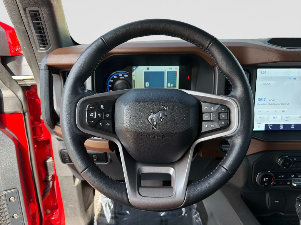 Used 2024 Ford Bronco Outer Banks AWD/4WD image 31