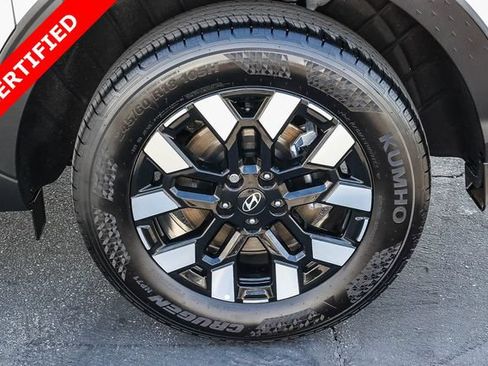 Certified 2025 Hyundai Santa Cruz SE FWD image 8