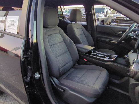 Used 2025 Chevrolet Equinox LT FWD image 27