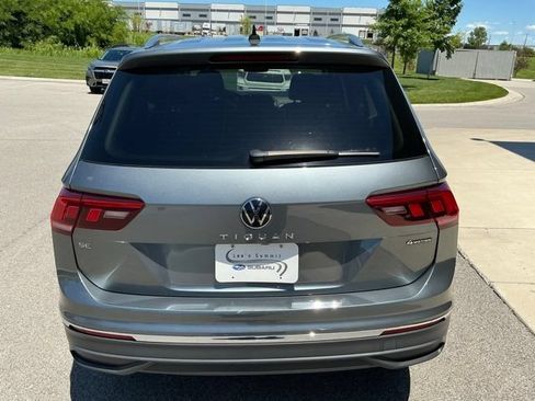 Used 2024 Volkswagen Tiguan SE AWD/4WD image 4