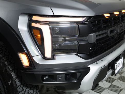 Used 2025 Ford F150 Raptor image 47