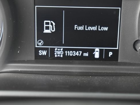 Used 2020 Chevrolet Silverado 1500 Custom Trail Boss w/ Custom Convenience Package AWD/4WD image 29