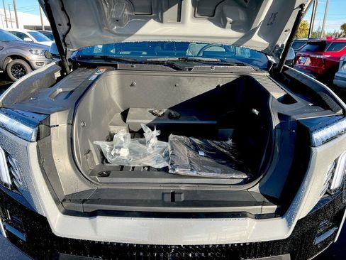 New 2026 GMC Sierra EV Elevation image 62