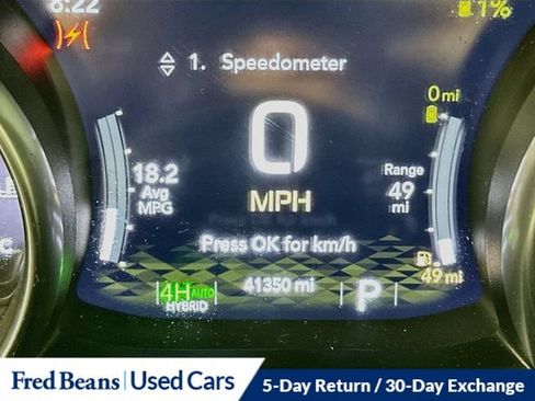 Used 2022 Jeep Wrangler Unlimited Sahara w/ Cold Weather Group AWD/4WD image 17