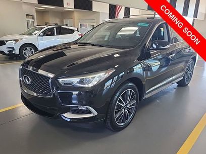 Used 2016 INFINITI QX60 FWD w/ Deluxe Technology Package