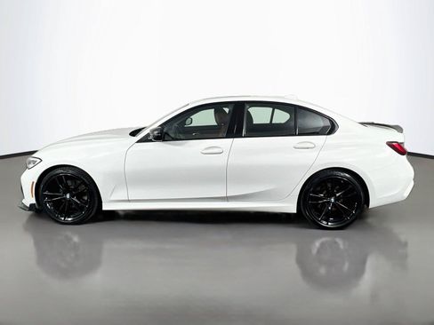 Used 2022 BMW 330i xDrive Sedan w/ M Sport Package AWD/4WD image 3