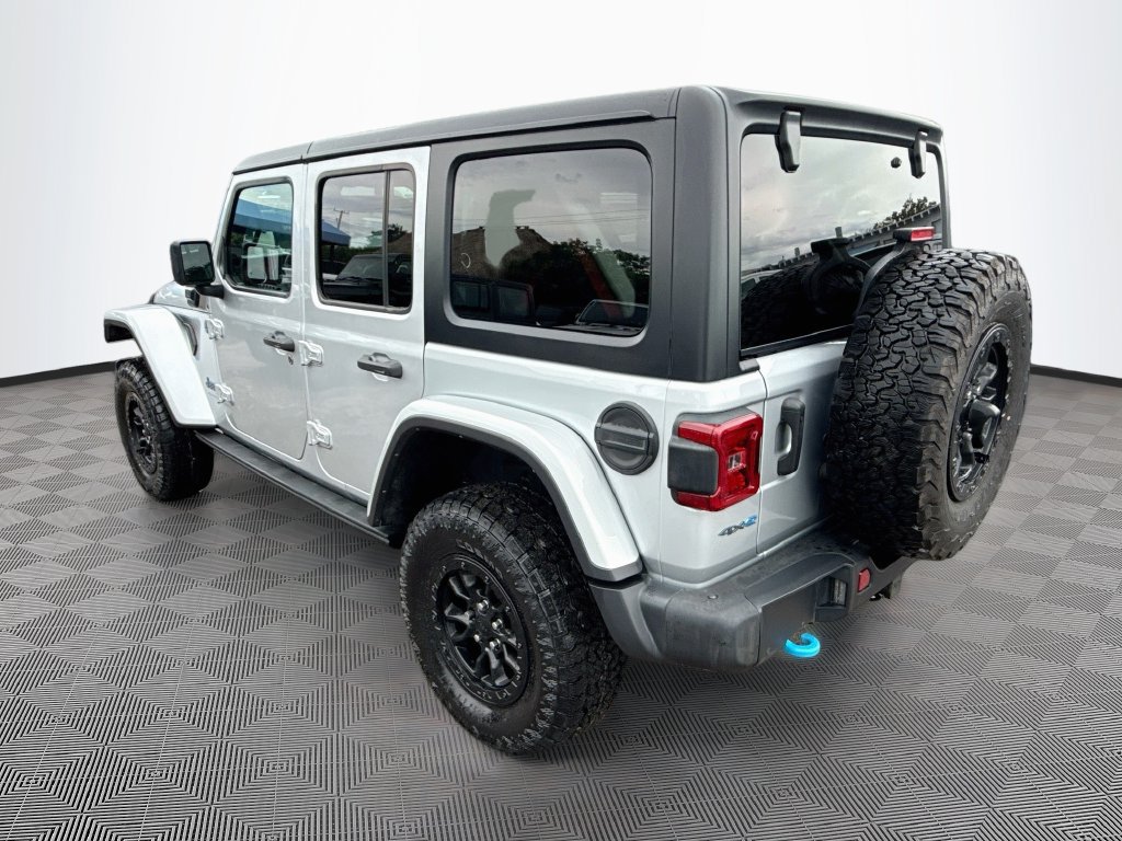 Used 2023 Jeep Wrangler Unlimited Rubicon 4xe AWD/4WD image 8