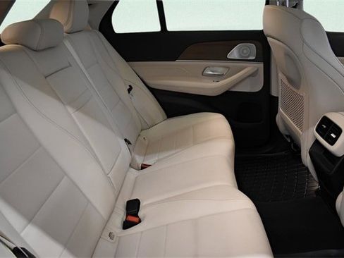 Used 2023 Mercedes-Benz GLE 350 4MATIC w/ AMG Line Exterior image 11