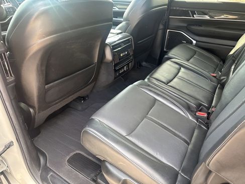 Used 2022 Jeep Wagoneer Series II image 20