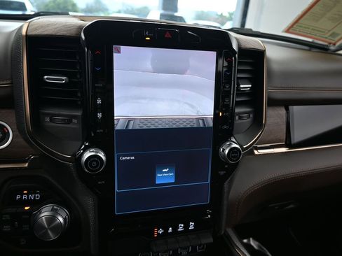 Used 2025 RAM 1500 Limited image 21