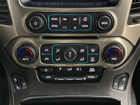 Used 2018 GMC Yukon XL Denali image 21