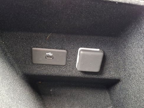 Used 2024 Cadillac Lyriq Sport w/ LPO, Floor Liner Package AWD/4WD image 30