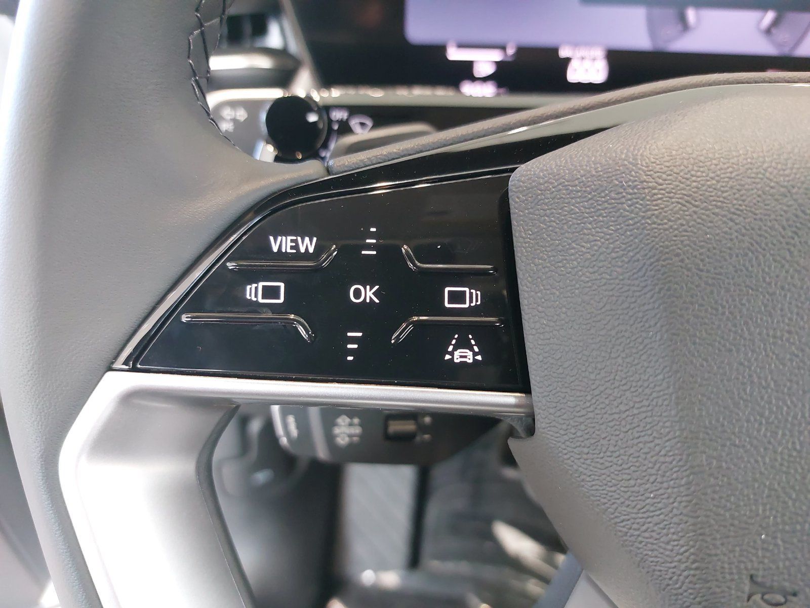 New 2026 Audi Q3 quattro 2.0T AWD/4WD image 17