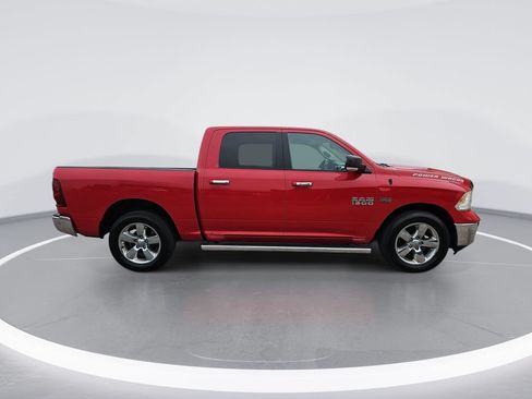 Used 2017 RAM 1500 Big Horn AWD/4WD image 2