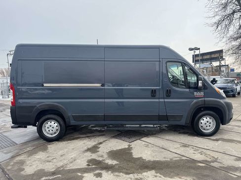 Used 2019 RAM ProMaster 2500 image 4