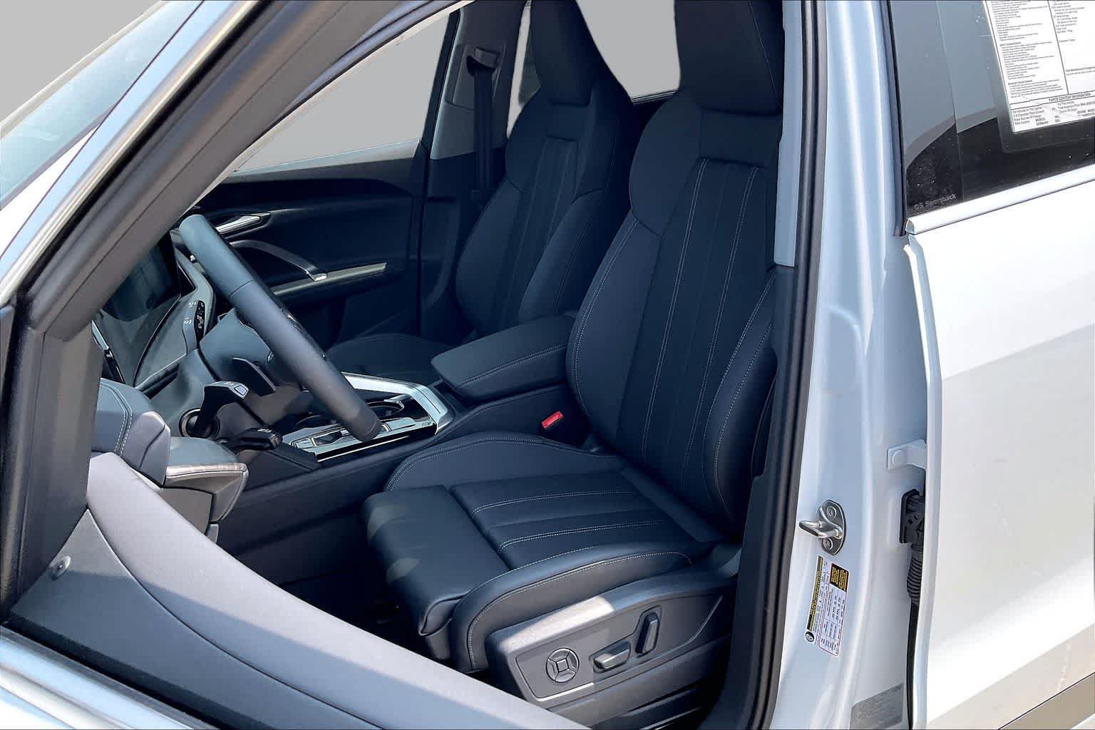 New 2026 Audi Q5 Premium Plus AWD/4WD image 9