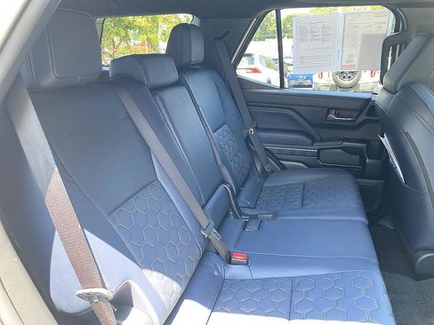 Used 2026 Toyota 4Runner Platinum AWD/4WD image 22