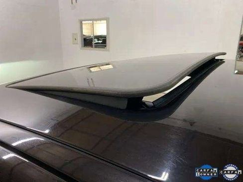 Used 2025 BMW 530i xDrive image 89