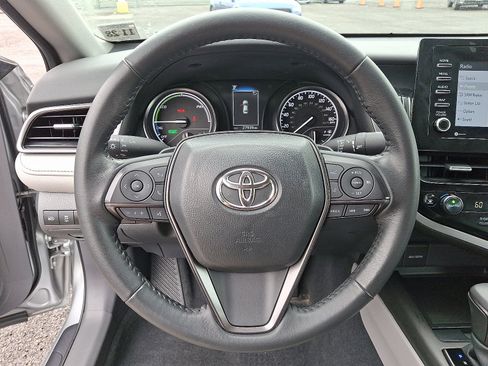 Certified 2024 Toyota Camry SE image 19