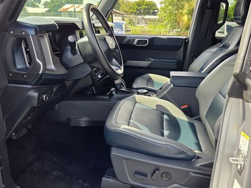 Used 2021 Ford Bronco Outer Banks AWD/4WD image 9