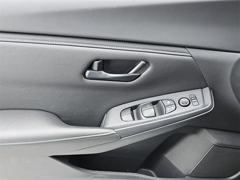 New 2025 Nissan Sentra S image 30