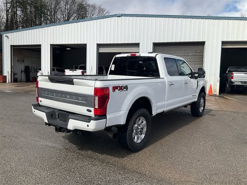 Used 2020 Ford F350 Platinum w/ FX4 Off-Road Package image 5